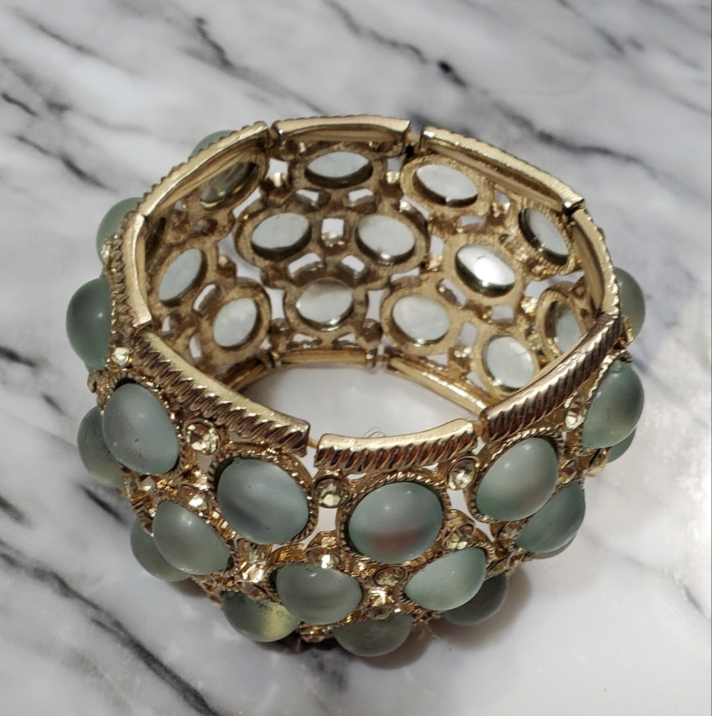 Statement Stretch Bracelet